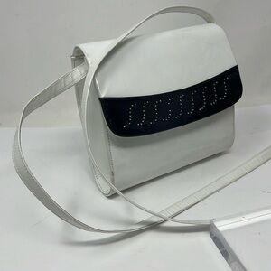 Elegant White and Navy BALLY Vintage Women's Bag Clutch